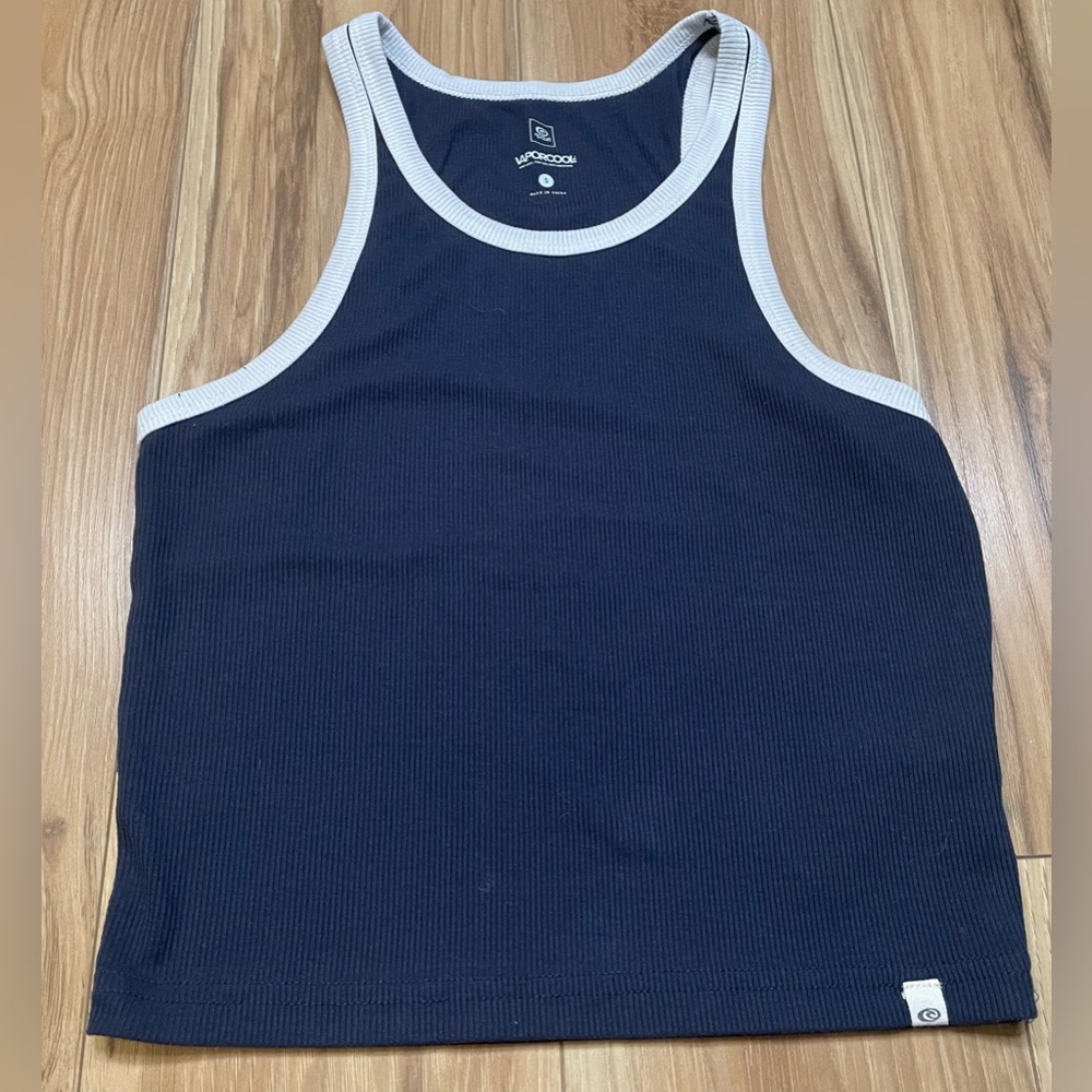 Rip Curl VaporCool Shirt in Navy and White Size Small Gently Used
